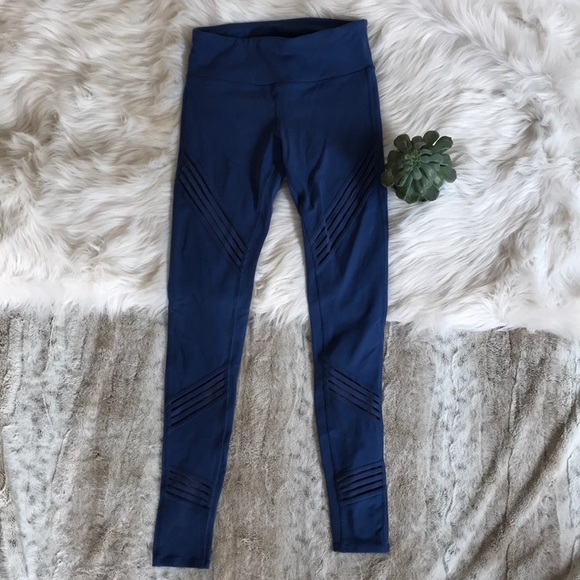 Alo Yoga Multi leggings—cobalt blue - Picture 4 of 7